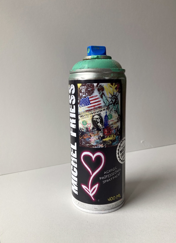 Spray Can - mint, by Michel Friess